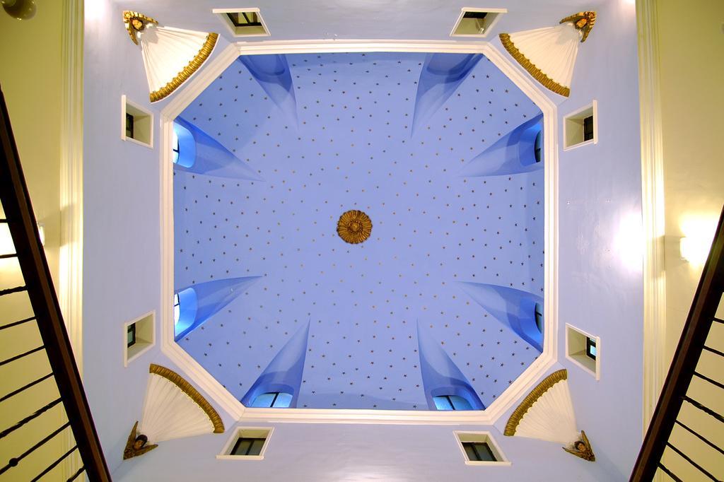 Hostal Palacete De Los Arcedianos Tarazona Bagian luar foto