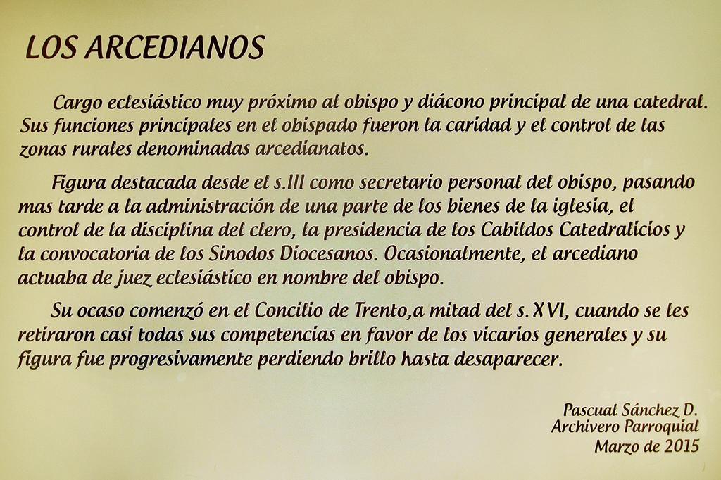 Hostal Palacete De Los Arcedianos Tarazona Bagian luar foto